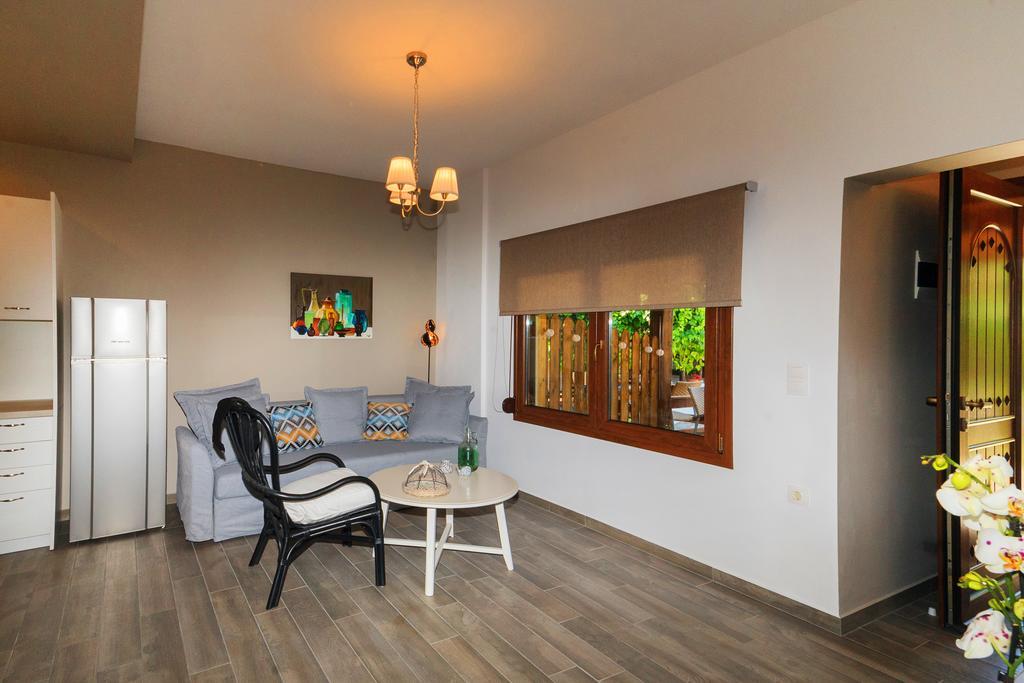 Kissos Apartments Вурвуру Экстерьер фото